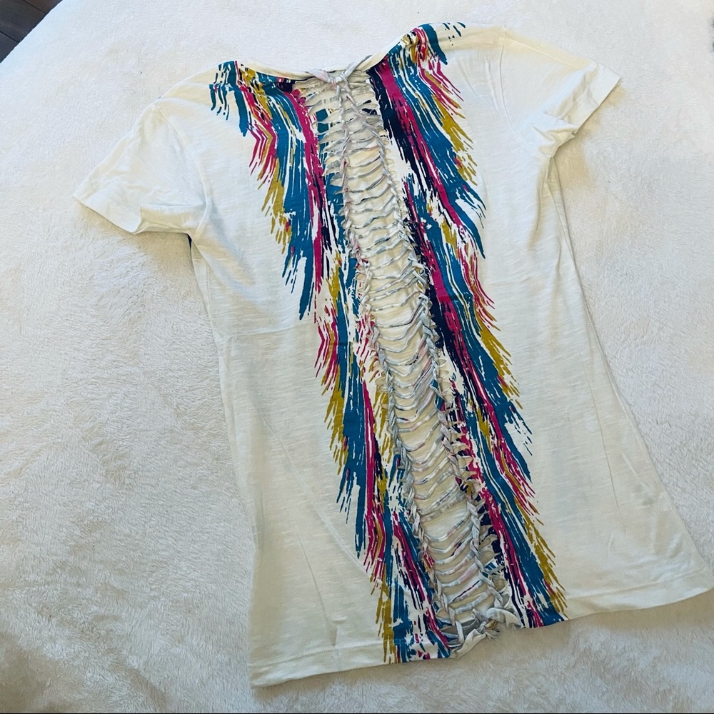 NEW Open Back Pattern T-Shirt - Picture 10 of 14
